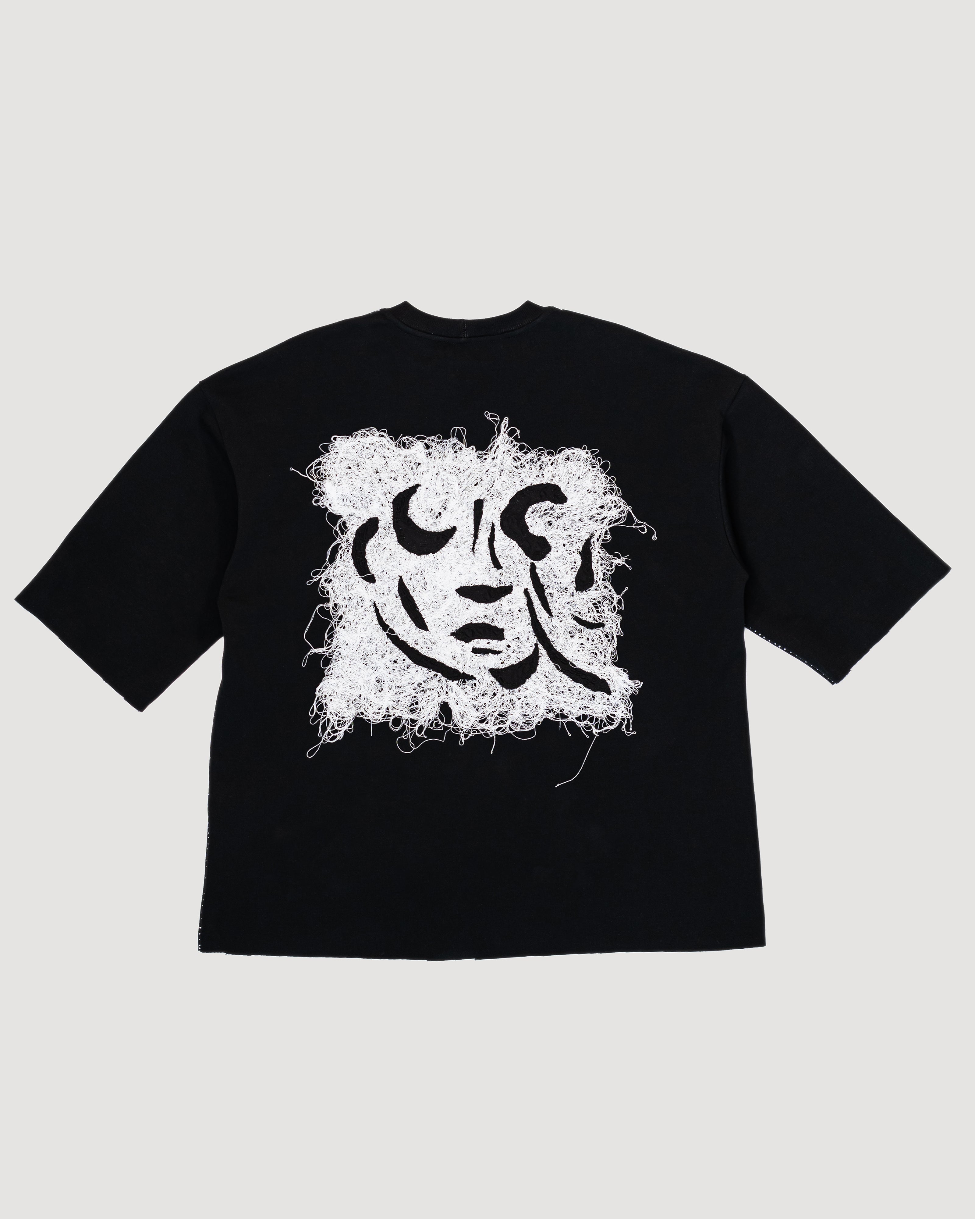 Faces Tee