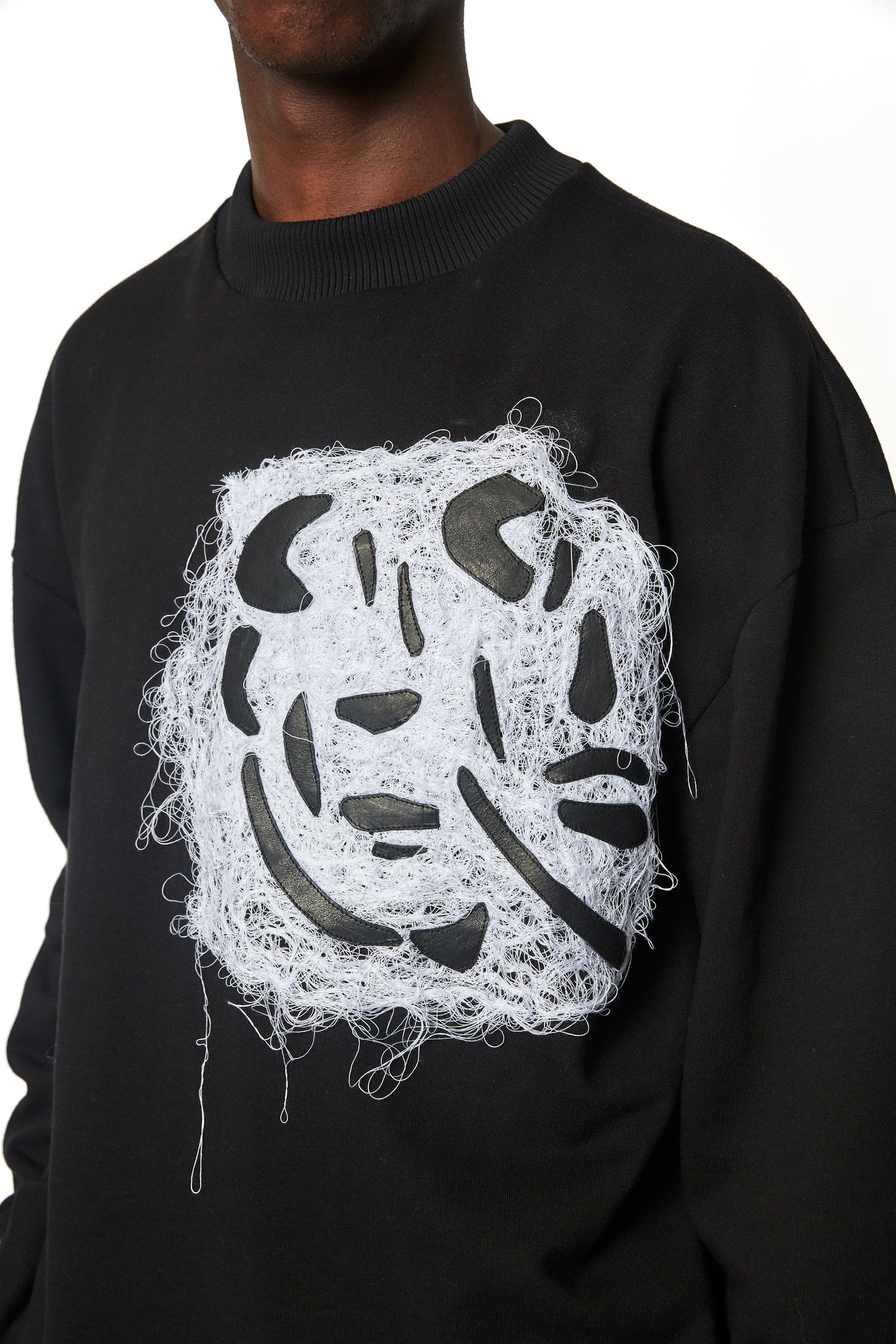 Faces Crew neck